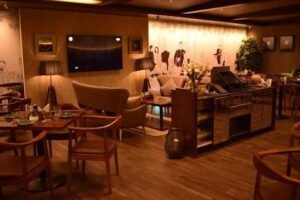 Niloufer Cafe